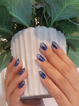 Bright Nail & Spa photo by Win Yadana Phyo  | yathar