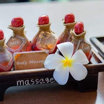 Massage Corner photo by Vam Hazel  | Beauty