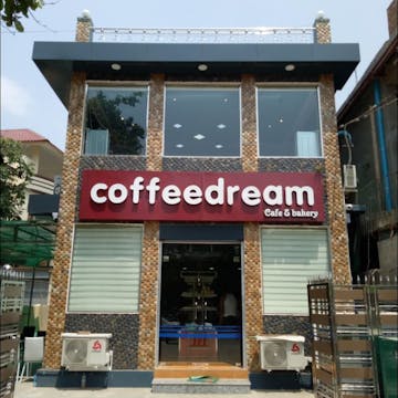Coffee Dream photo by Kyaw Win Shein  | yathar