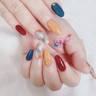 Rainbow nail & eyelash | Beauty
