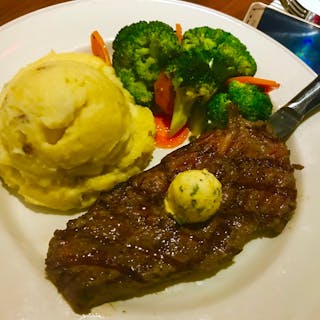 Hard Rock Cafe Yangon | yathar