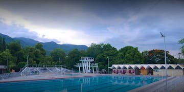 Rujirawong Swimming Pool photo by Kan Nan Htwe  | Beauty