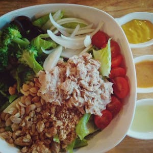 Healthy Me Salad & Coffee | yathar