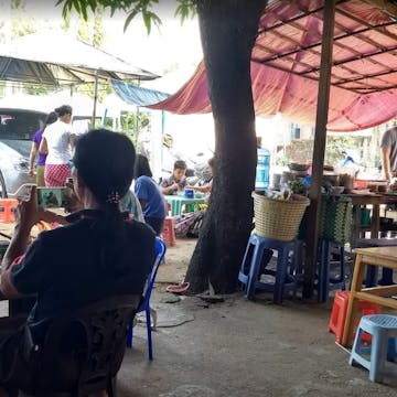 Pwint Kaung Cafe, Tea and Food photo by Kyaw Win Shein  | yathar