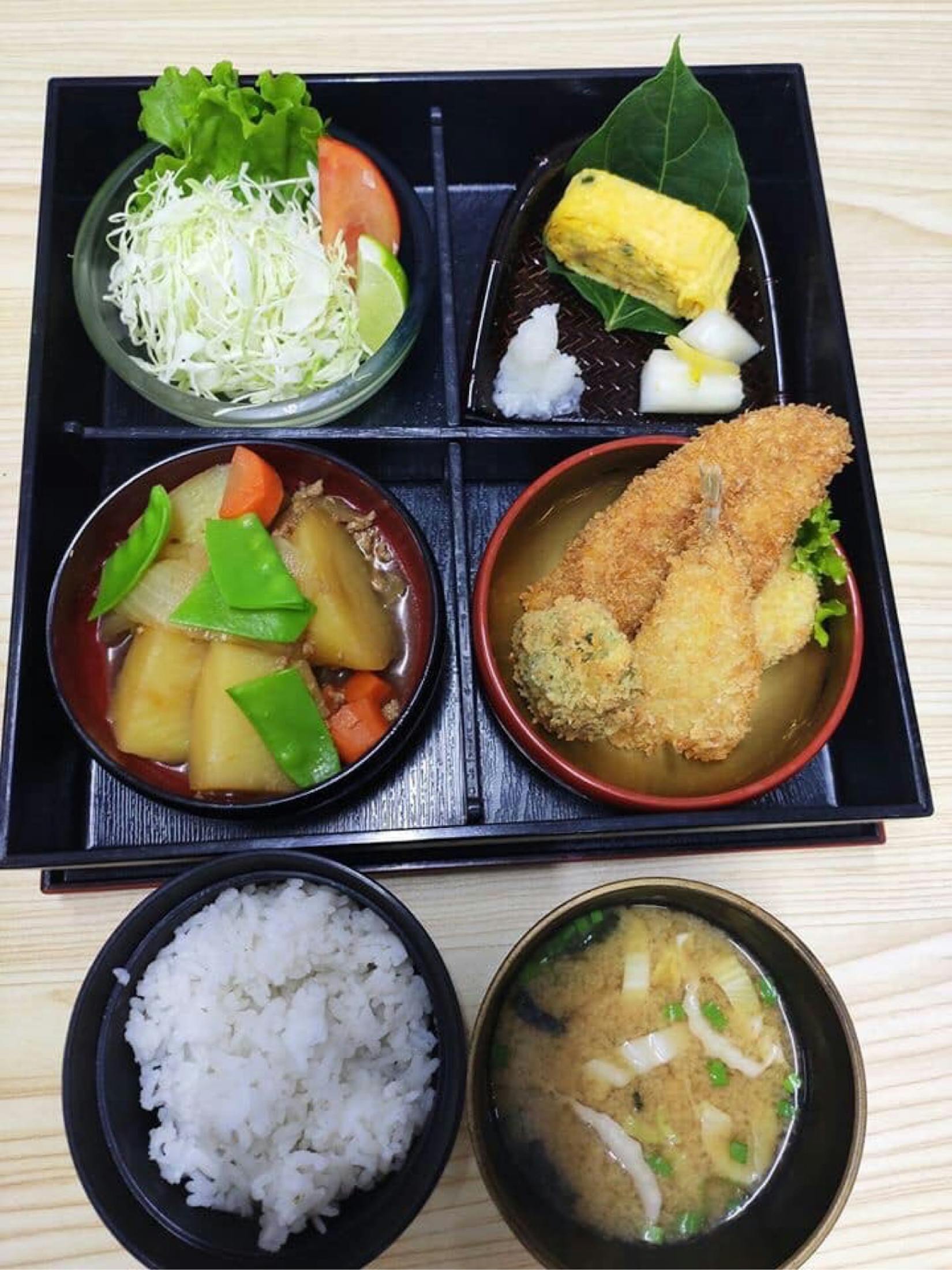Japanese Restaurant SAKURA | yathar