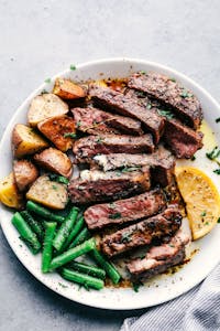 TOMAT's Steak | yathar