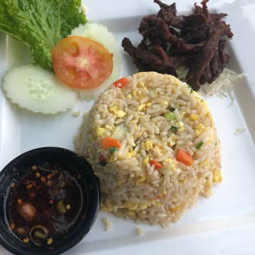 Manora Thai Cuisine & Bistro photo by Hana May  | yathar