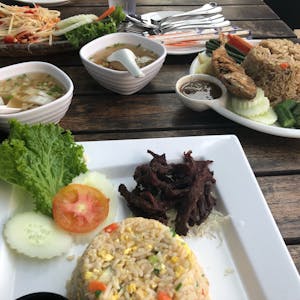 Manora Thai Cuisine & Bistro | yathar