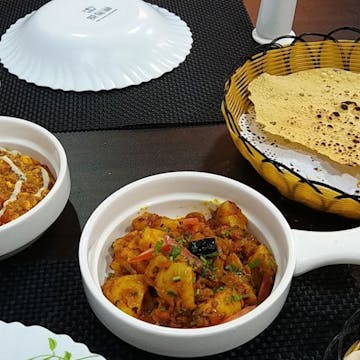 Rani Indian Veg Food photo by Kyaw Win Shein  | yathar