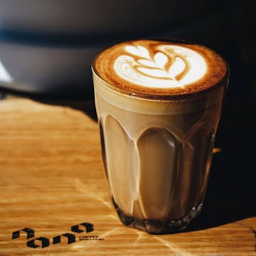 Nana Coffee Roaster photo by Mio Kajiwara  | yathar