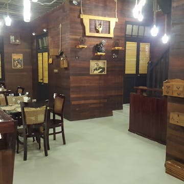 Country Home - Cafe & Saloon photo by Thet Bhone Zaw  | yathar