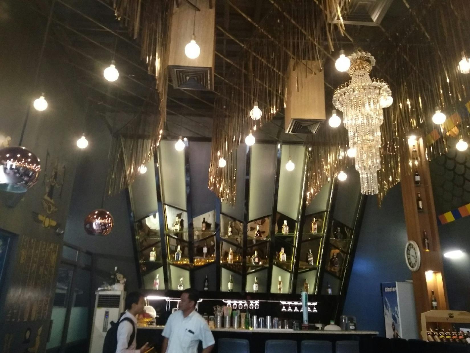 GIZA Bar & Restaurant | yathar