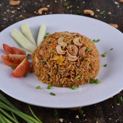 Pashw Fried Rice with Chickenပသွ်ဴးထမင္းေၾကာ္ | SKY FOOD | yathar