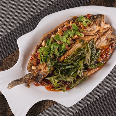 Two Flavored Sweet & Spicy Fried Fish ငါးႏွစ္ဖက္ေၾကာ္ | SKY FOOD | yathar