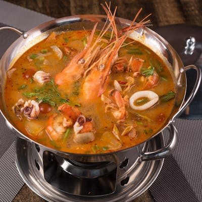 Tom Yum Soup with Seafood တံုယမ္း | SKY FOOD | yathar