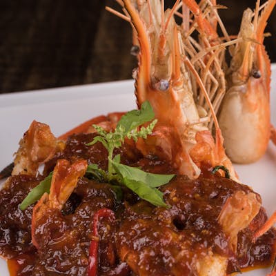 Lobster with Tamarind Sauce Curry 	ပုဇြန္မန္က်ည္းအႏွစ္ဟင္း | SKY FOOD | yathar
