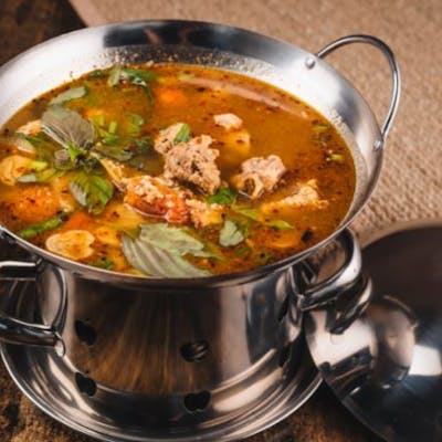 Thai Hot & Spicy Soup with Pork Ribs တံုစပ္ | SKY FOOD | yathar