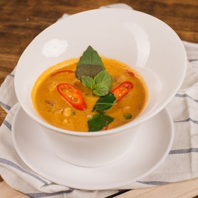 Red Curry Soup	ထိုင္းအနီေရာင္ဟင္းရည္ | SKY FOOD | yathar