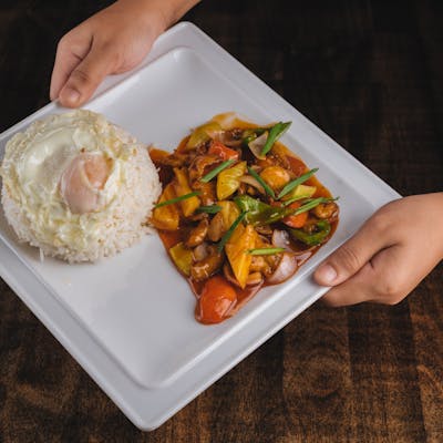 Rice with Sweet & Sour Chicken ထမင္း + ၾကက္ခ်ိဳခ်ဥ္ | SKY FOOD | yathar