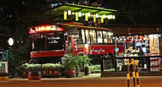 YGN Bus Café | yathar