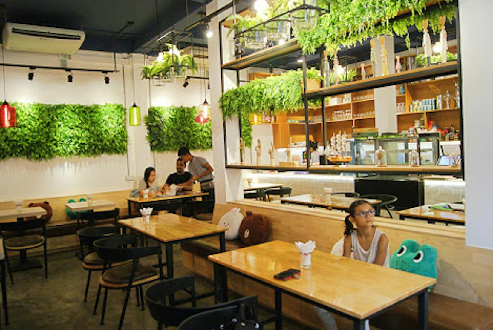 R&D cafe and restaurant | yathar