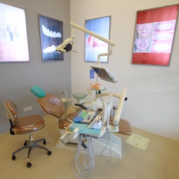 Laser Dental Clinic photo by Win Yadana Phyo  | Medical