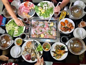 Hot Pot & BBQ Buffet | Kit Kit - Hot Pot & BBQ Buffet | yathar