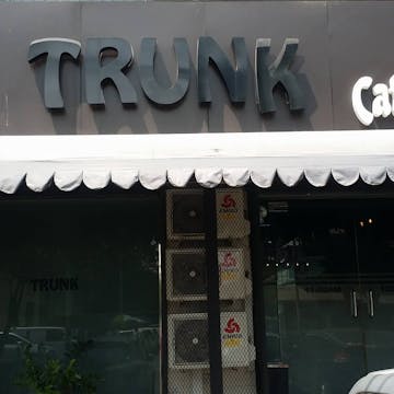TRUNK CAFE & BAR photo by Hma Epoch  | yathar
