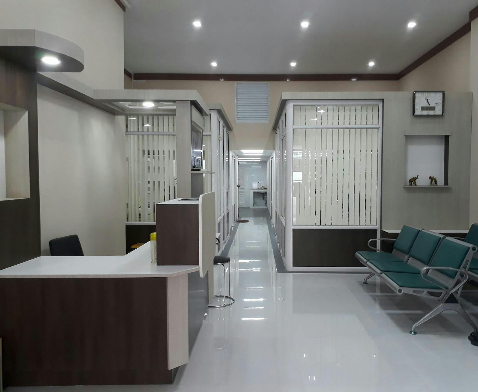 Htoo Yadanar Dental Clinic | Medical