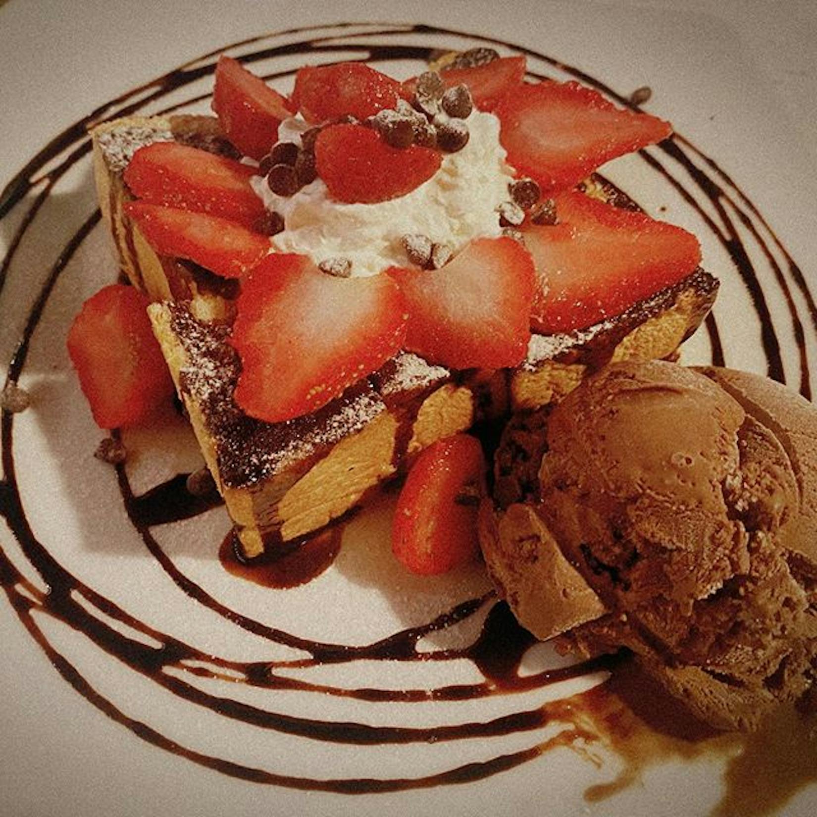 Cafe De Beach | yathar