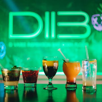 D.I.B. D Varee Inspiration Bar (ดีไอบี ดีวารีอินสไปเรชั่นบาร์) photo by Mg Mg Myint  | yathar