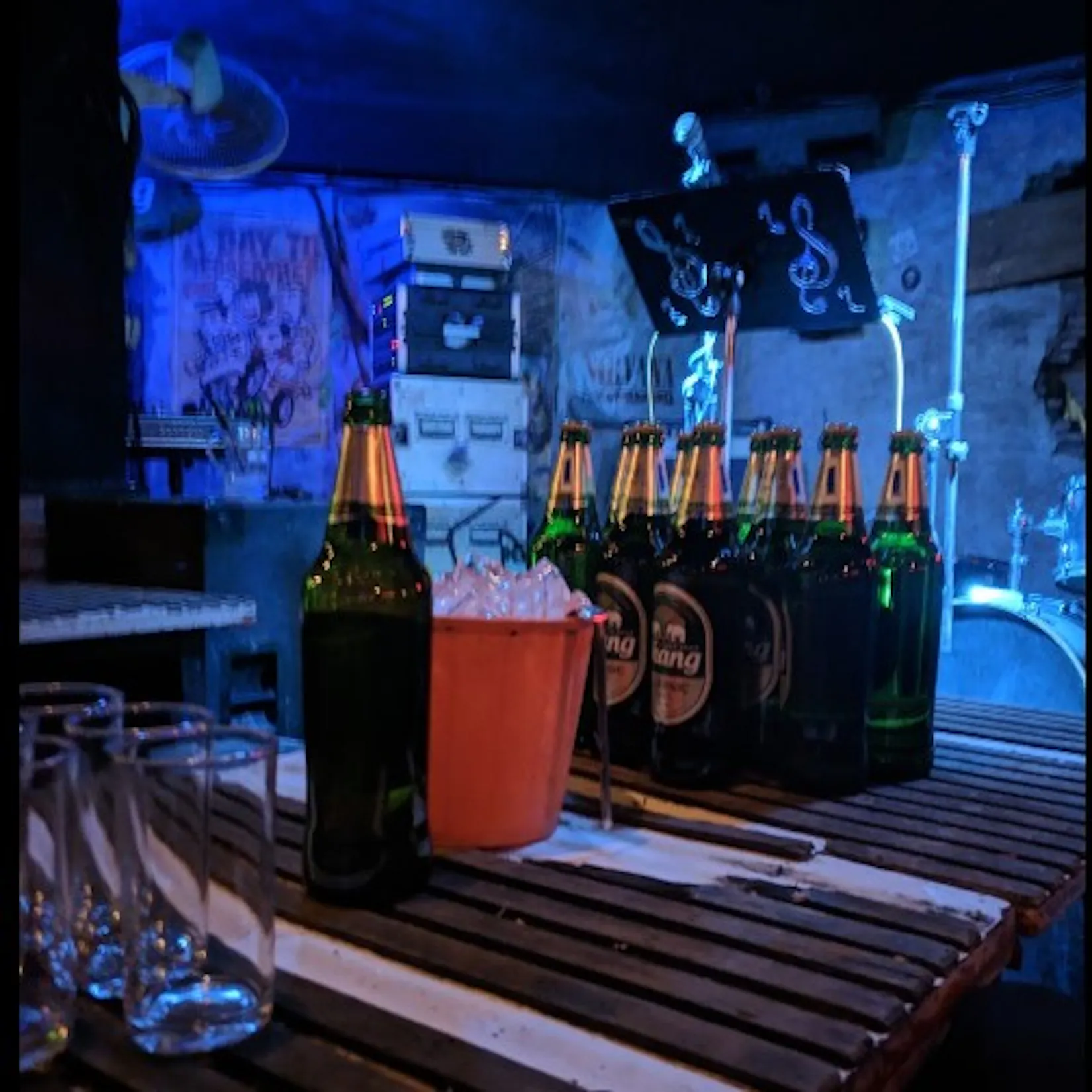 Corner Bar Soi Cowboy Barnewsbangkok