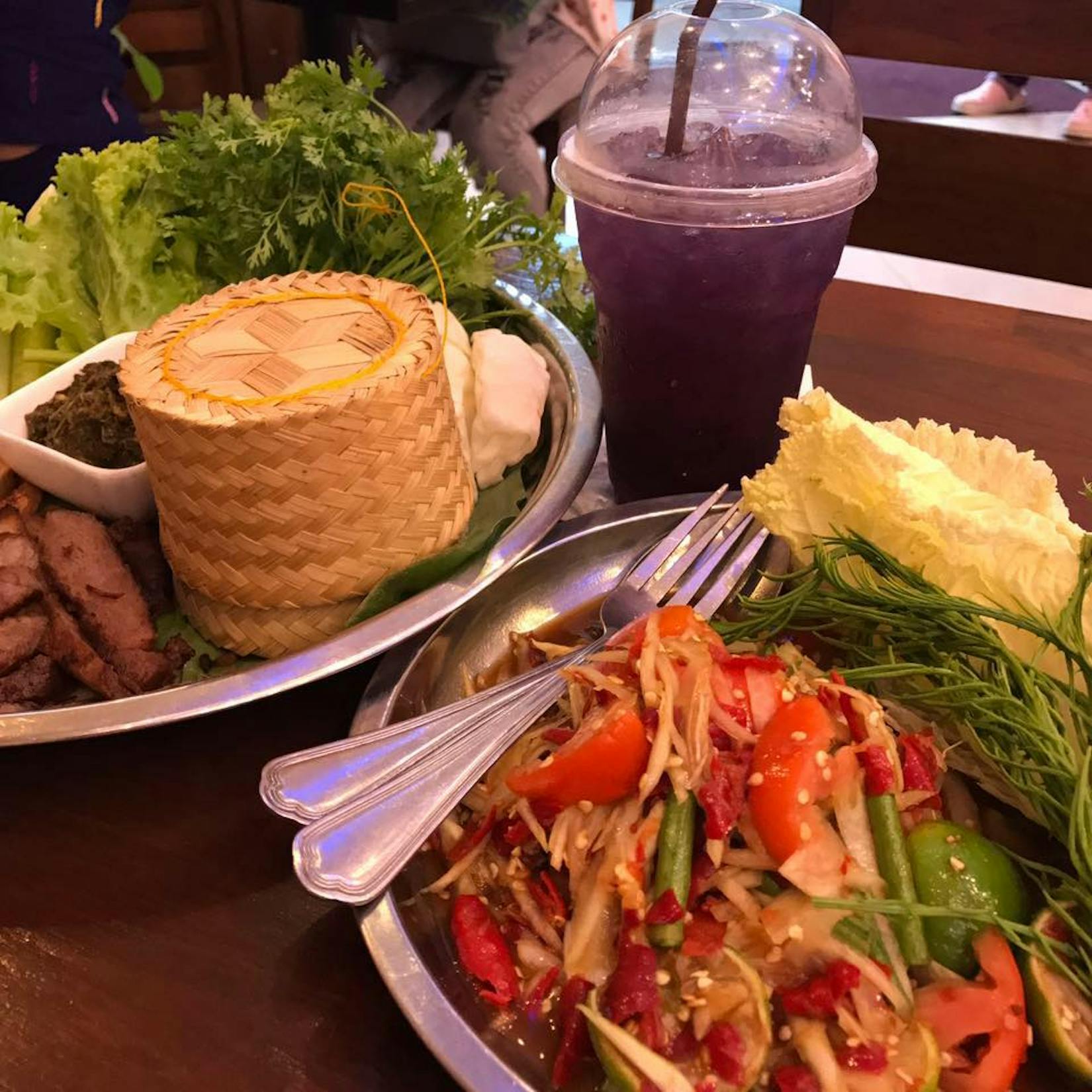 One Zaab Restaurant | yathar