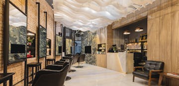 Cloudy Chi Salon Bangkok photo by Phooe  | yathar