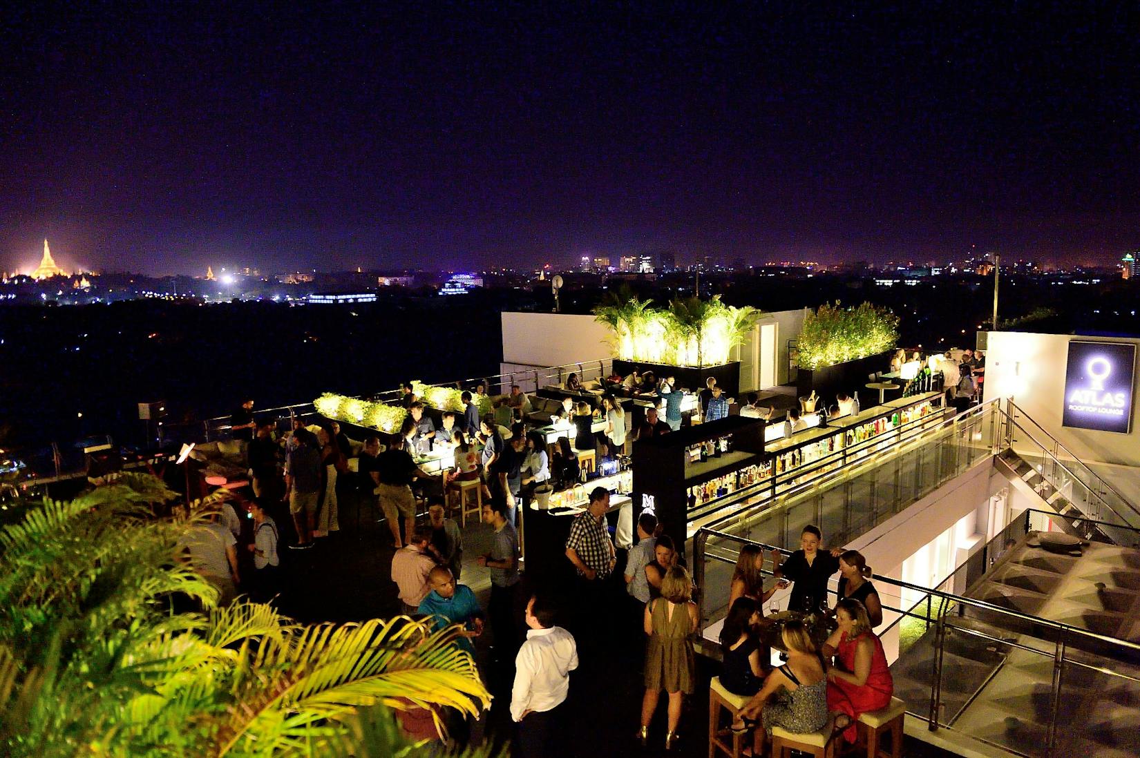 ATLAS Rooftop Bar & Lounge | yathar