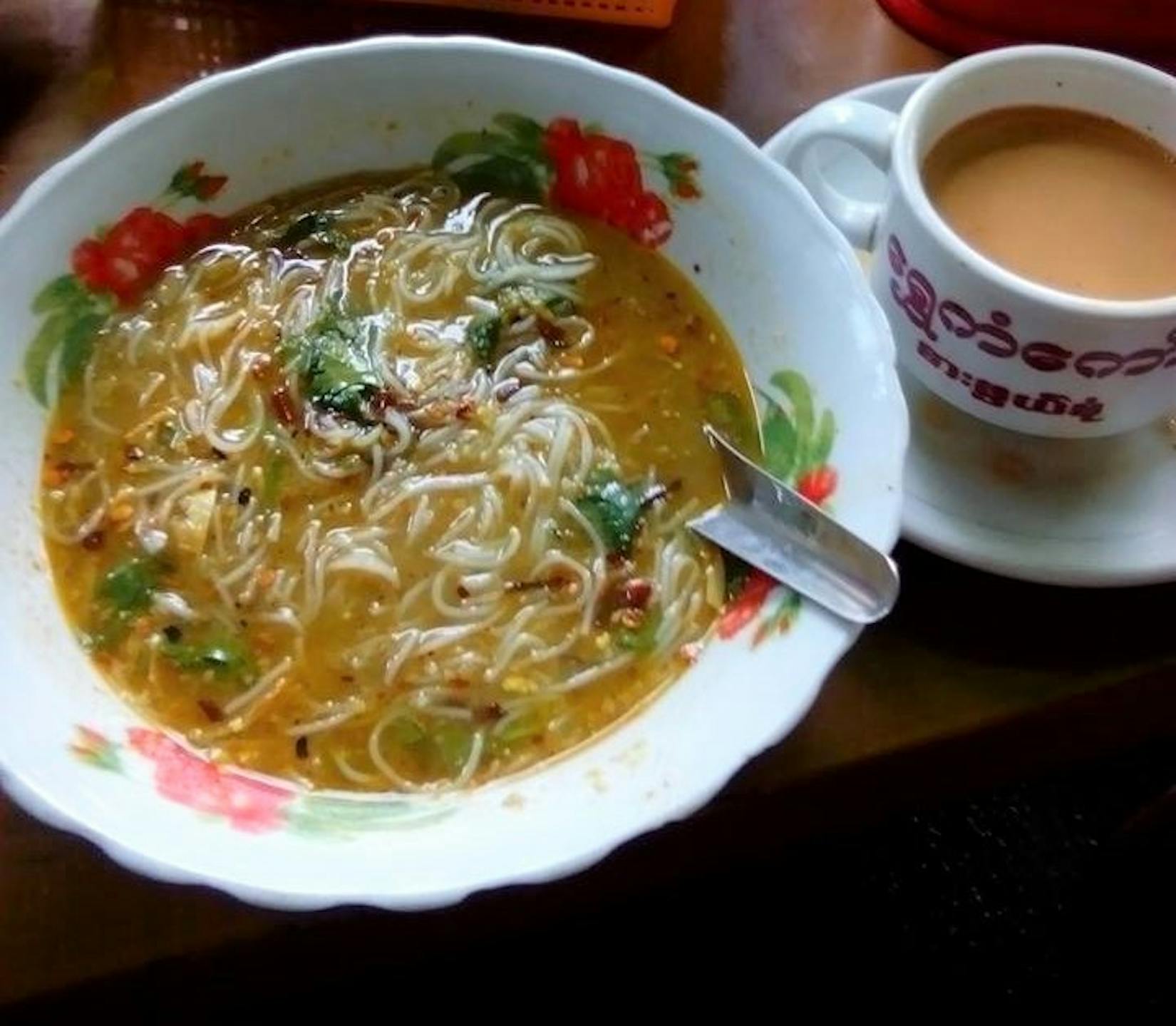 Shwe Kant Kaw Tea Shop | yathar